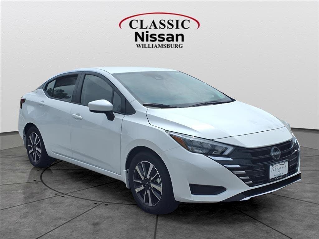 2025 Nissan Versa SV