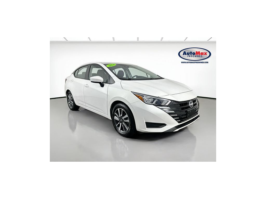 2024 Nissan Versa SV