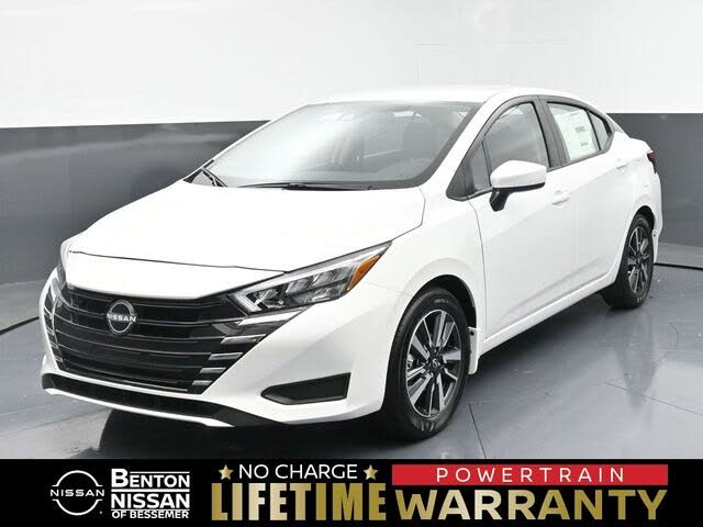 2025 Nissan Versa SV