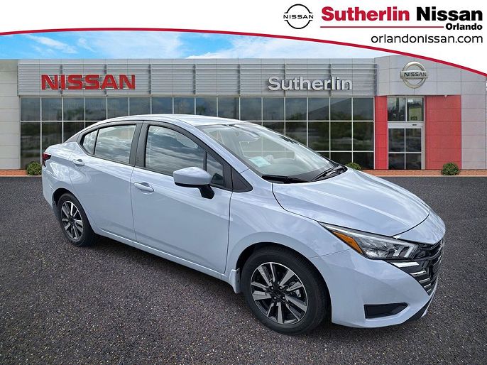 2025 Nissan Versa SV