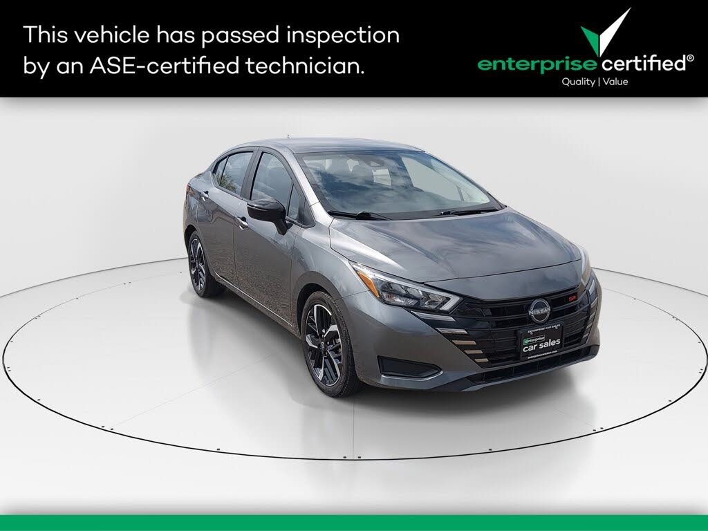 2024 Nissan Versa SR