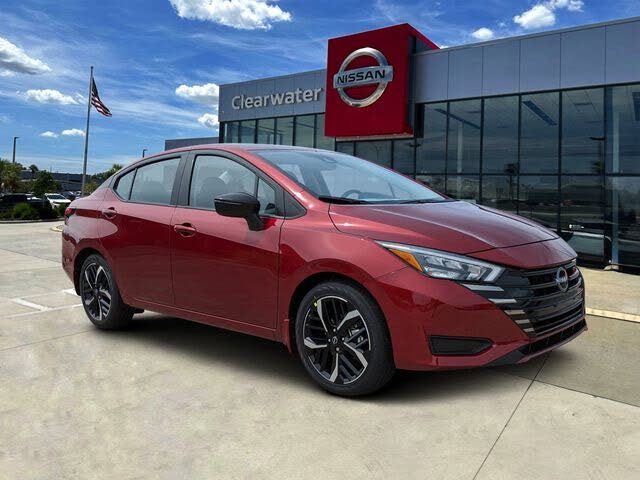 2025 Nissan Versa SR