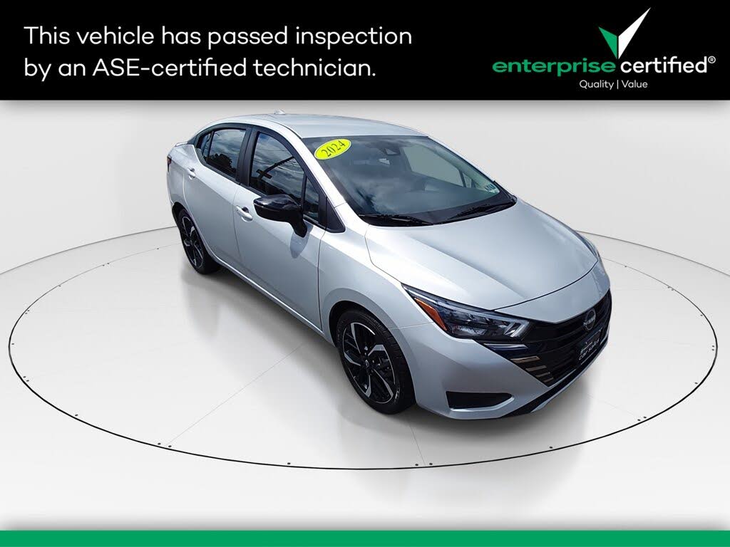 2024 Nissan Versa SR