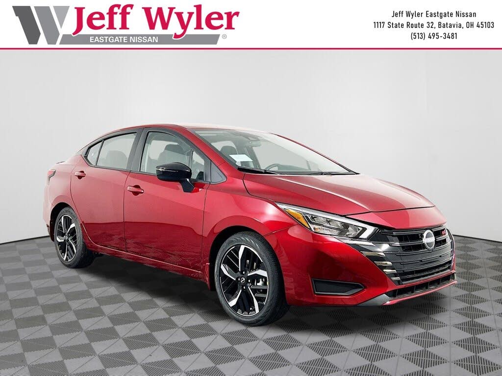 2025 Nissan Versa SR
