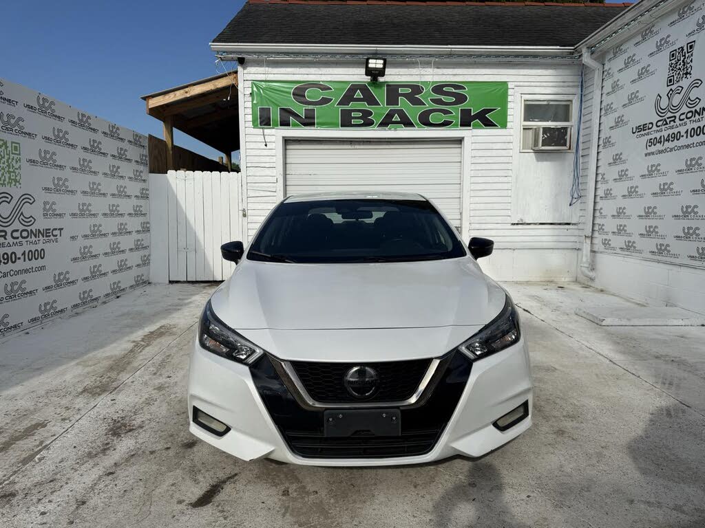 2020 Nissan Versa SR