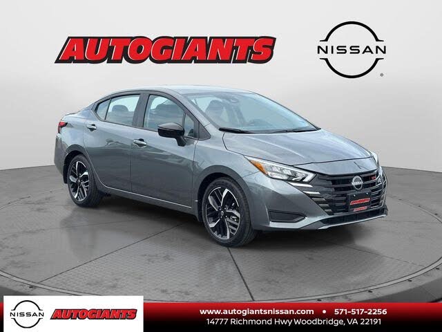 2025 Nissan Versa SR