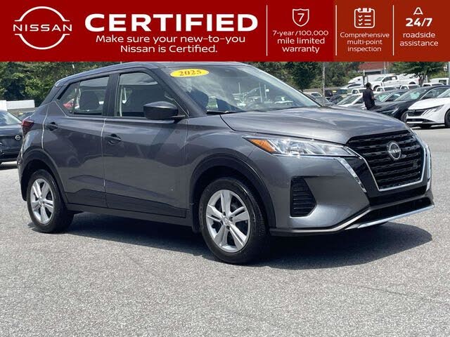 2025 Nissan Kicks Play