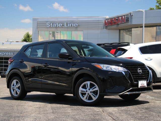 2025 Nissan Kicks S