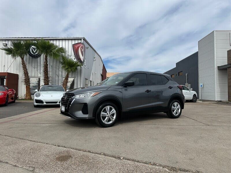 2024 Nissan Kicks S