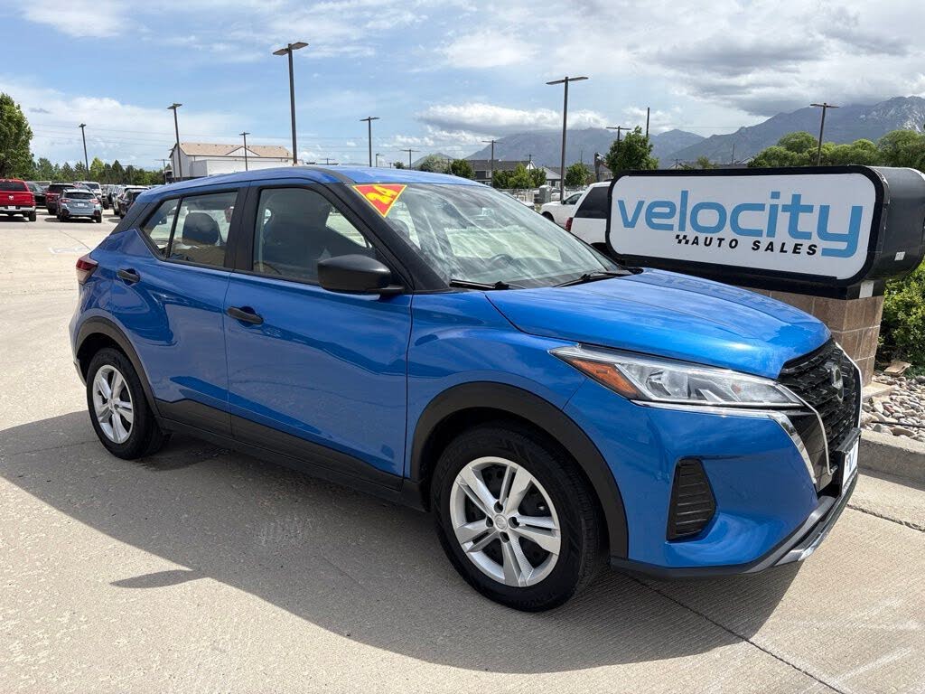 2024 Nissan Kicks S