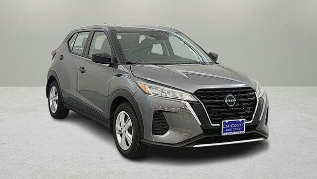 2025 Nissan Kicks Play