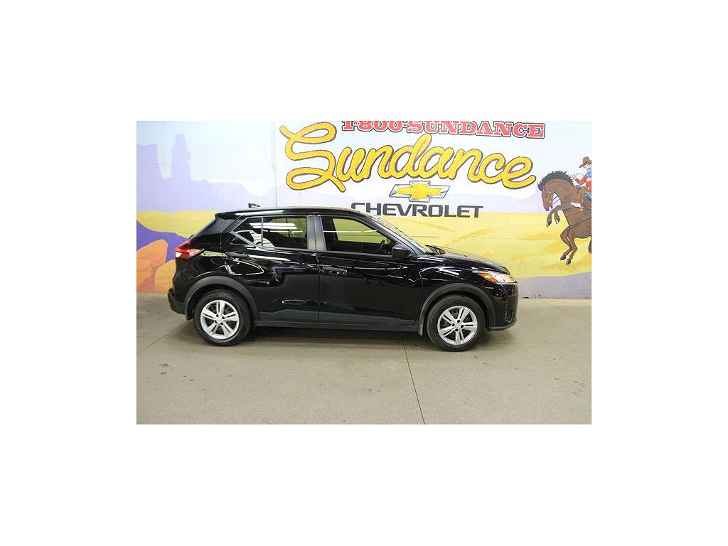 2024 Nissan Kicks S