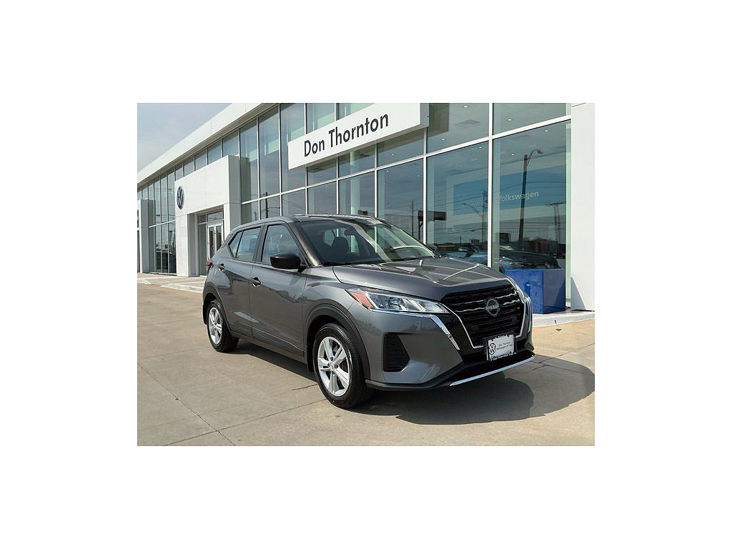 2024 Nissan Kicks S
