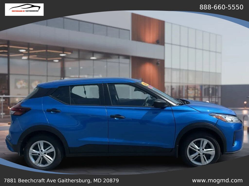 2025 Nissan Kicks Play