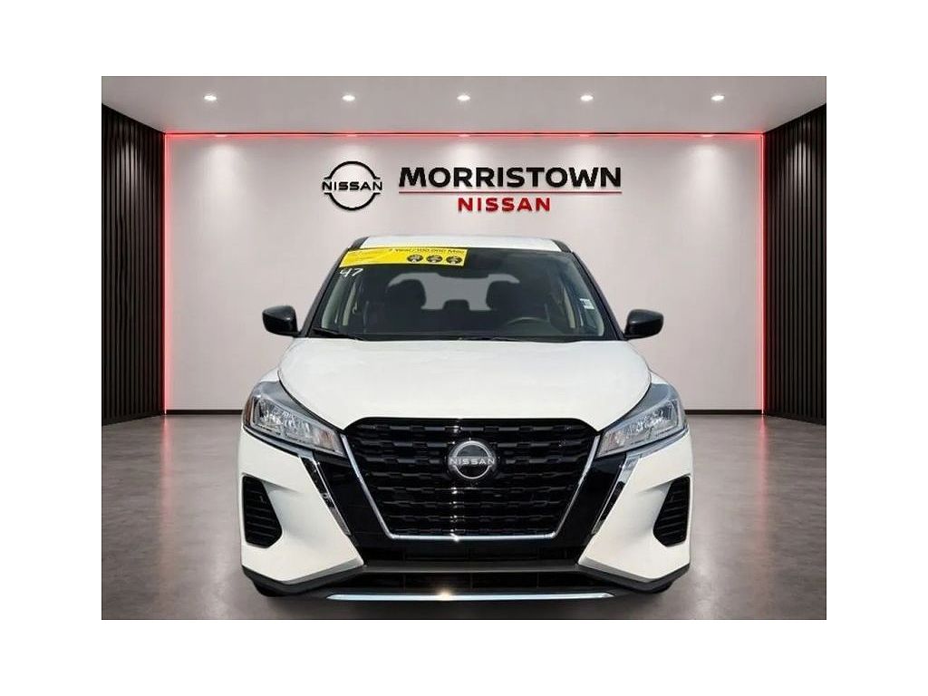 2025 Nissan Kicks Play S