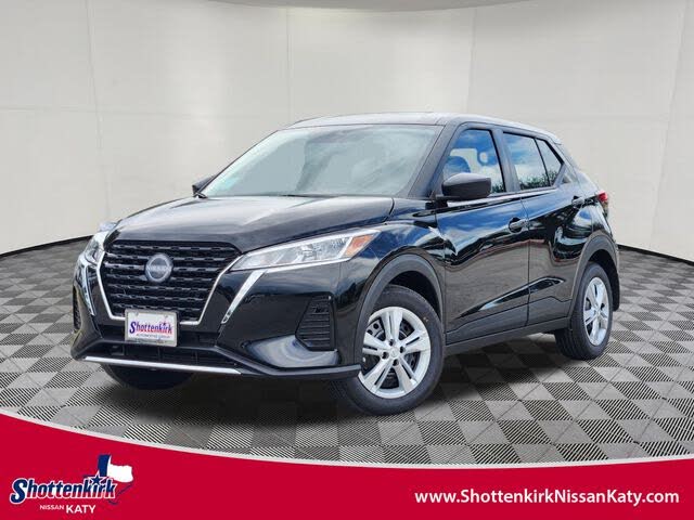 2025 Nissan Kicks Play