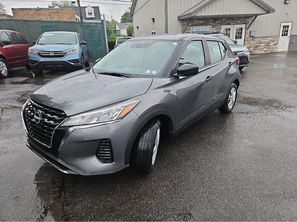 2023 Nissan Kicks S