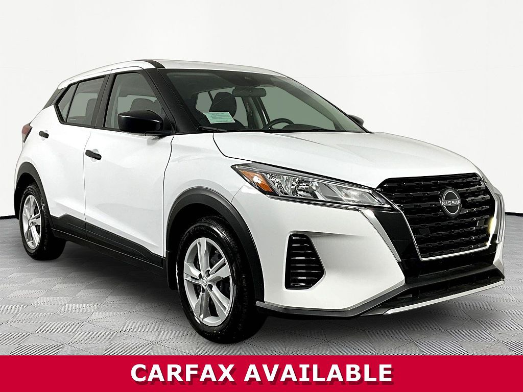 2025 Nissan Kicks Play S FWD