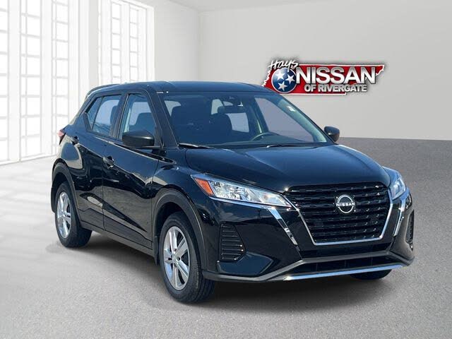 2025 Nissan Kicks