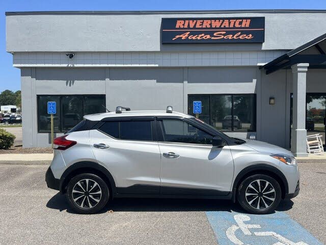 2018 Nissan Kicks SR