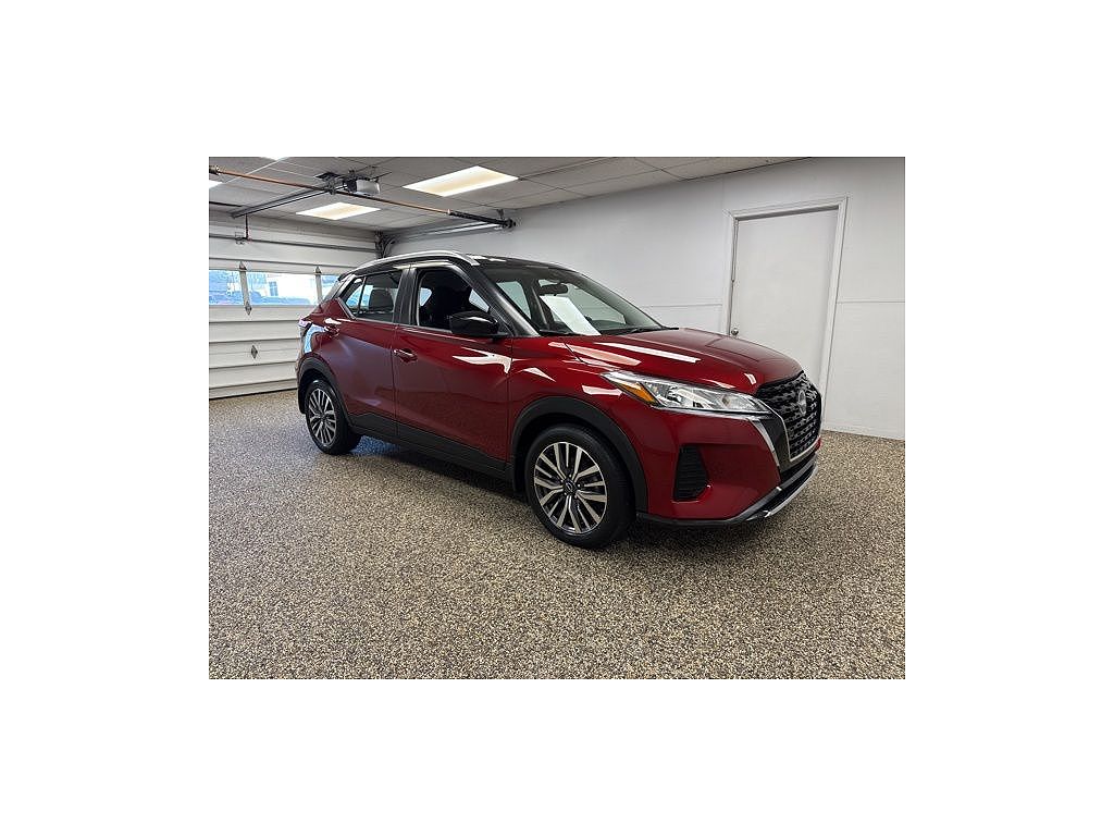 2023 Nissan Kicks SV