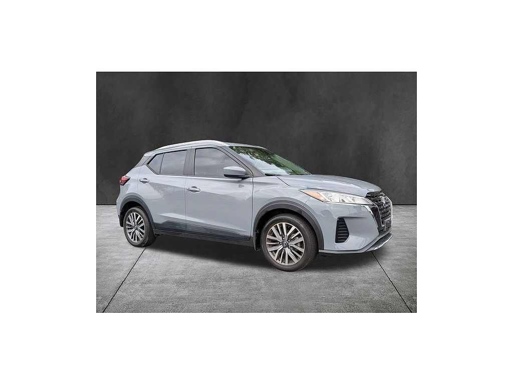 2024 Nissan Kicks SV