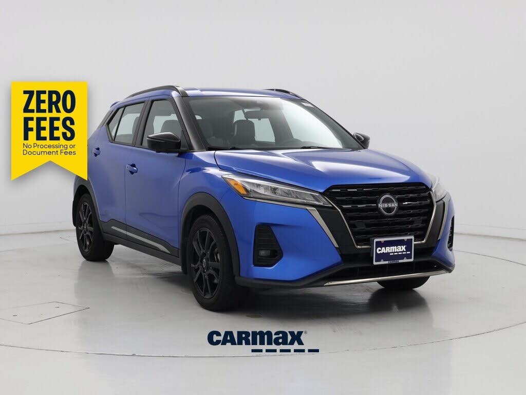 2023 Nissan Kicks SR