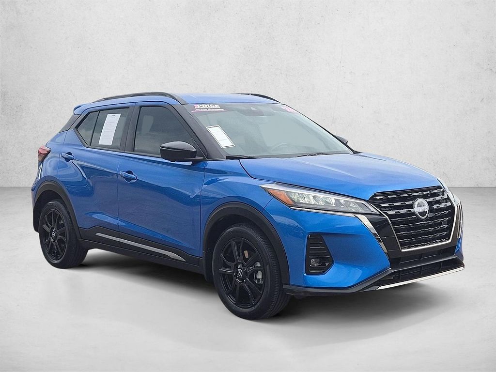 2024 Nissan Kicks SR
