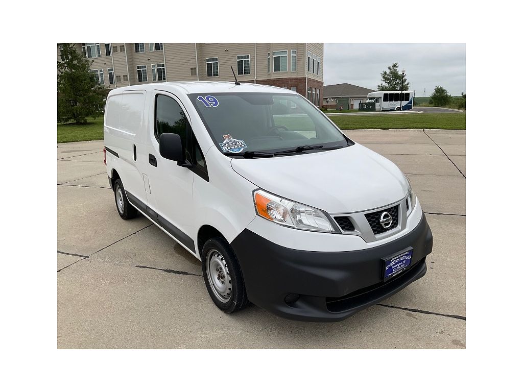 2019 Nissan NV200 SV
