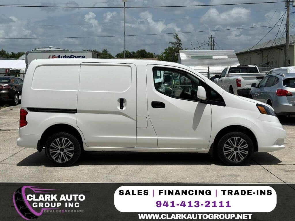 2021 Nissan NV200 S