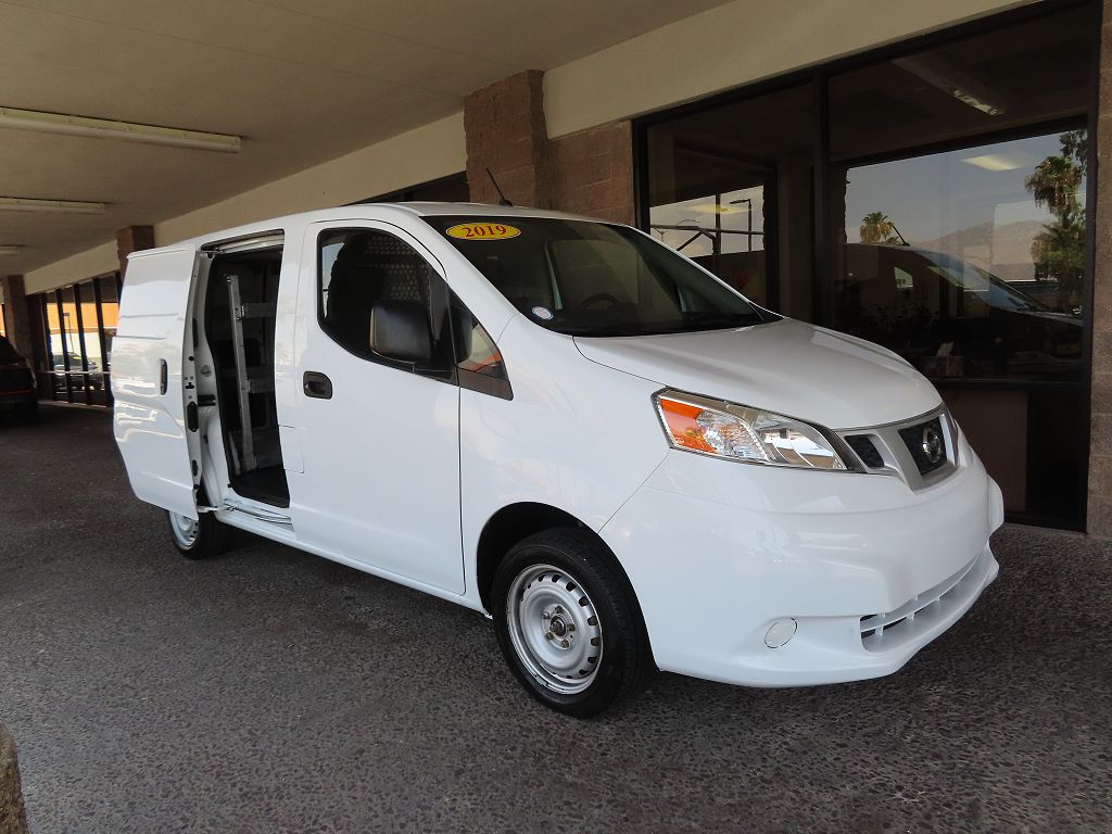 2019 Nissan NV200 SV
