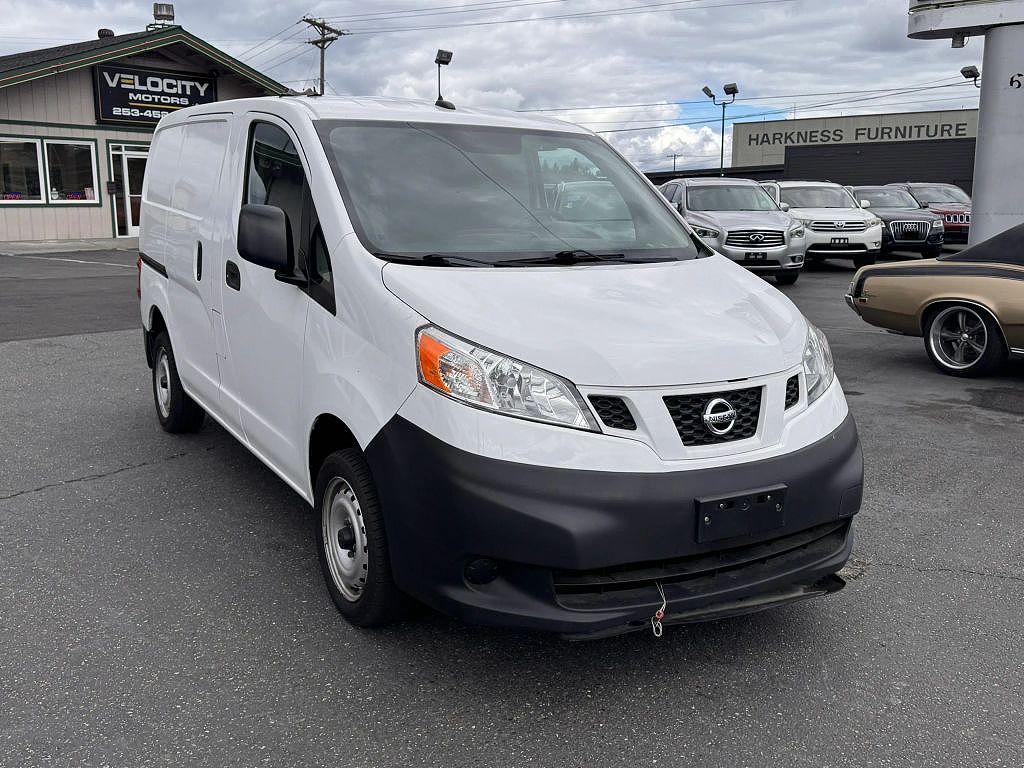 2020 Nissan NV200 SV