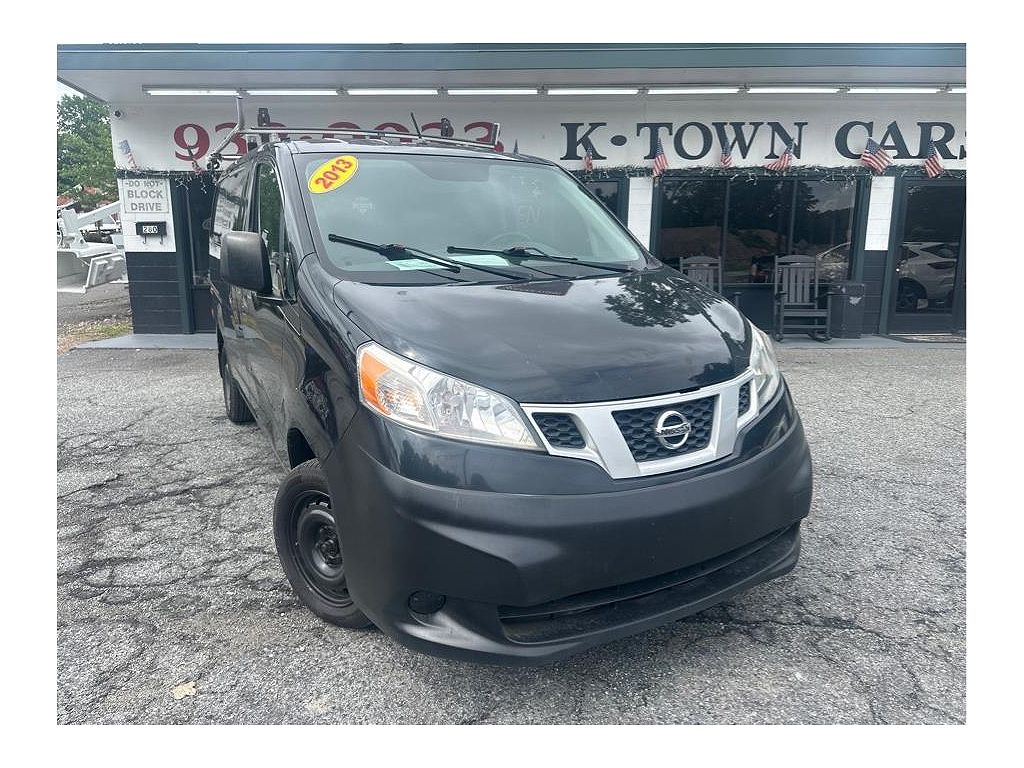 2013 Nissan NV200 SV