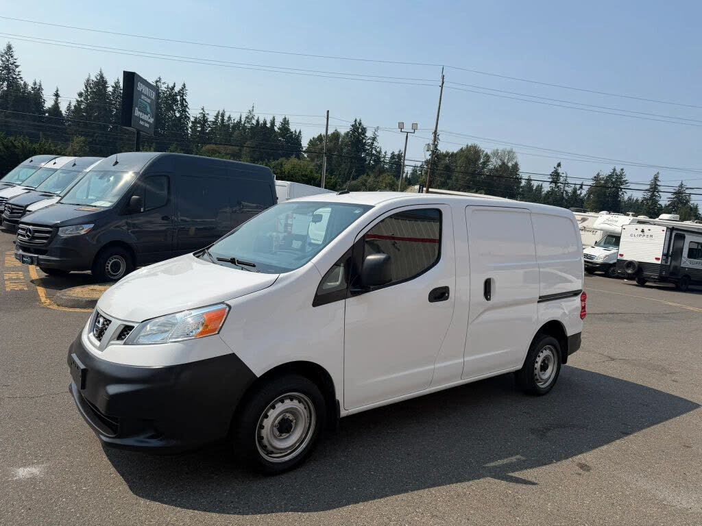 2015 Nissan NV200 S