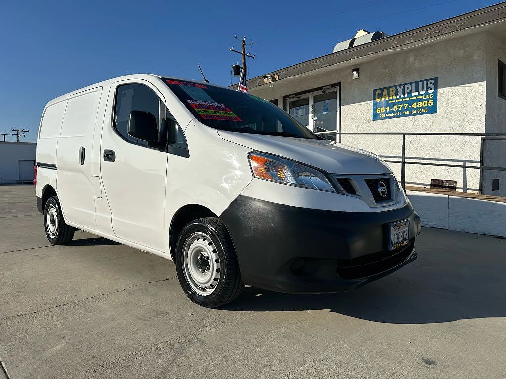 2017 Nissan NV200 SV