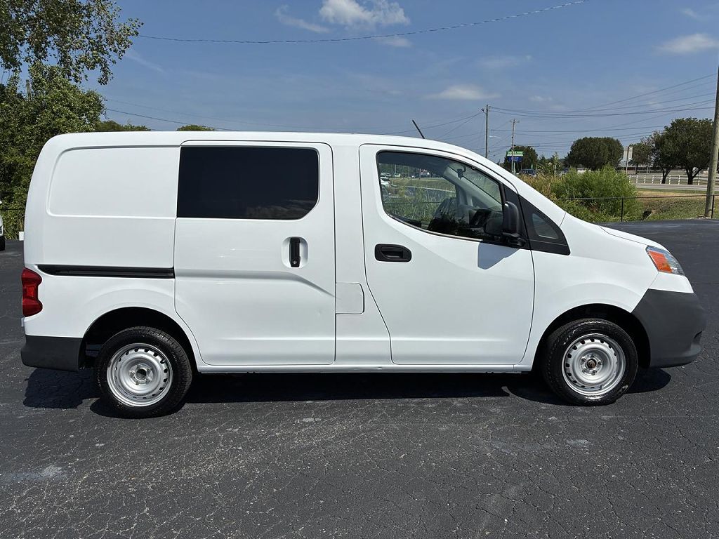2015 Nissan NV200 S