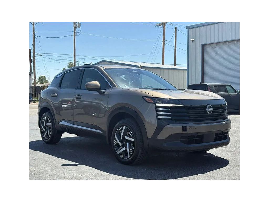 2025 Nissan Kicks SV