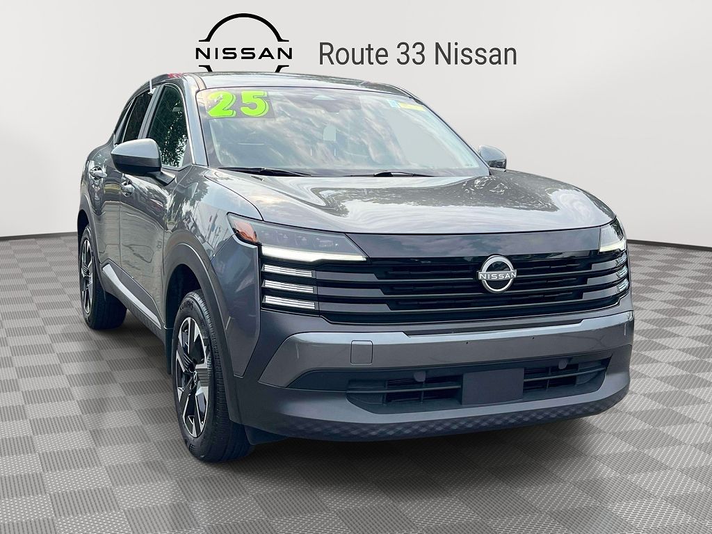 2025 Nissan Kicks SV