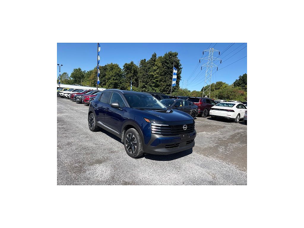 2025 Nissan Kicks SV