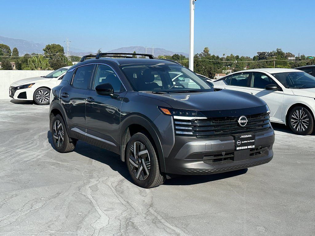 2026 Nissan Kicks SV