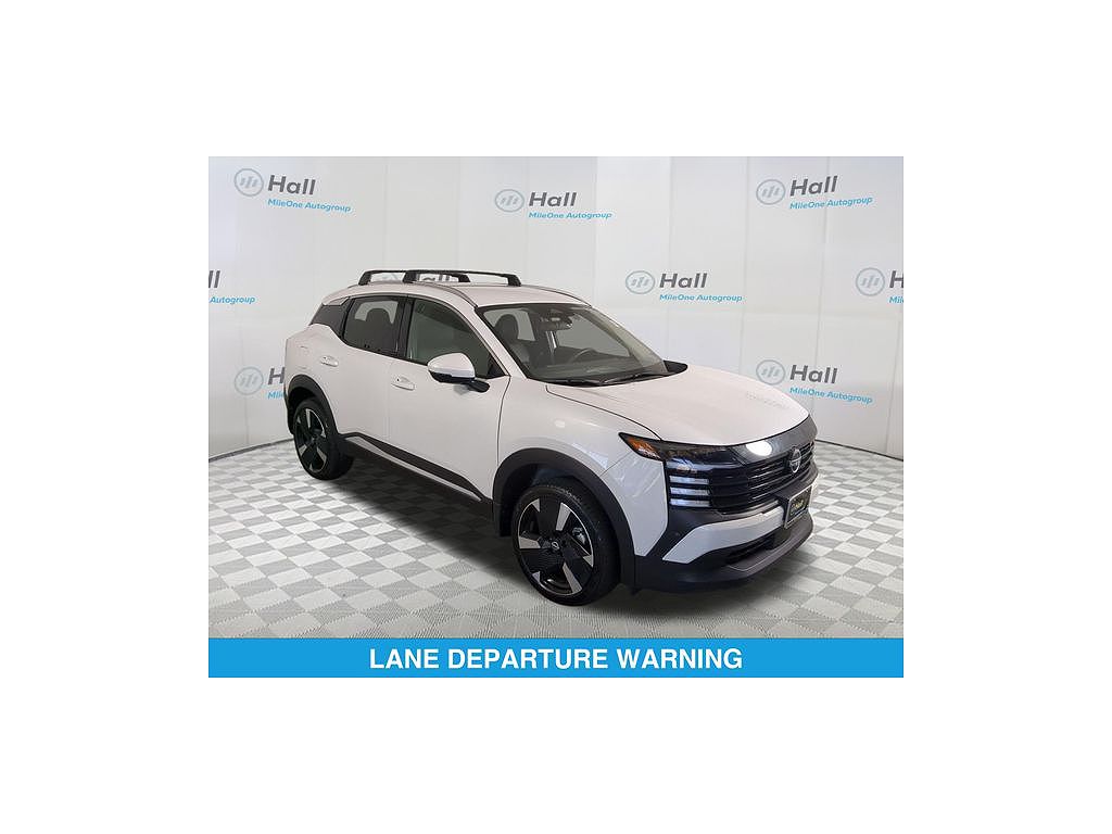 2025 Nissan Kicks SR