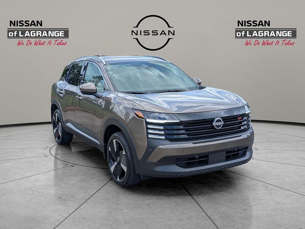 2025 Nissan Kicks SR