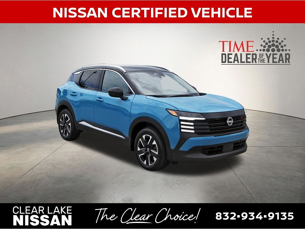2025 Nissan Kicks SR