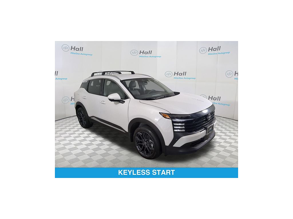 2025 Nissan Kicks SR