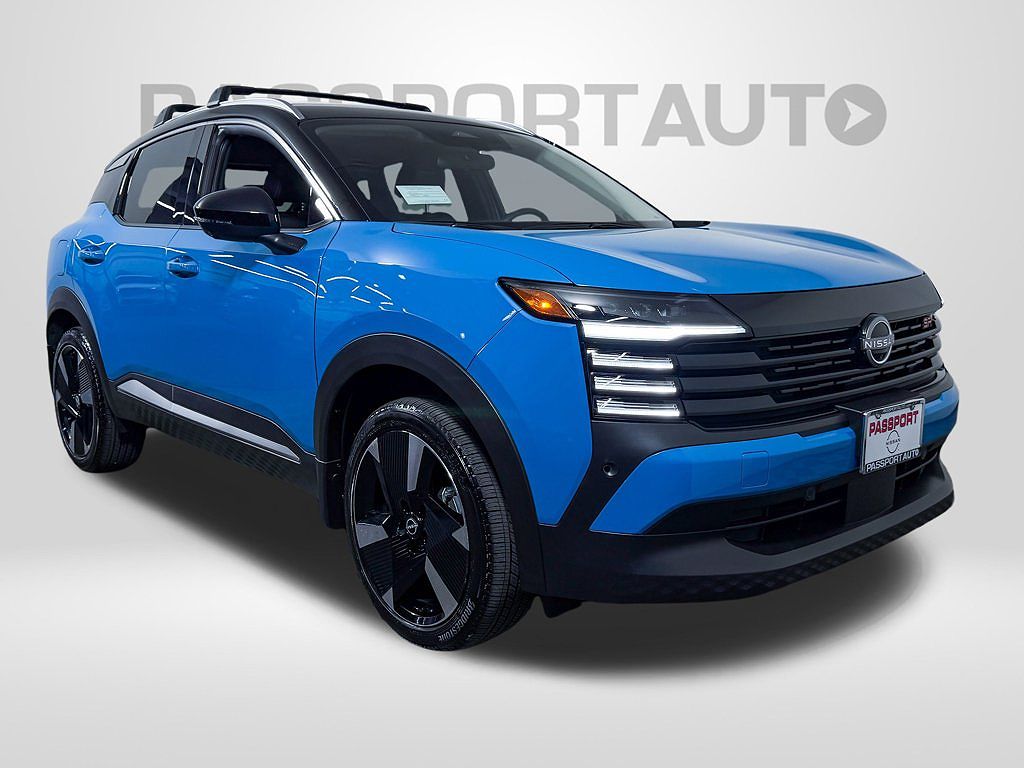 2026 Nissan Kicks SR