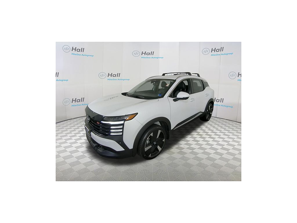 2025 Nissan Kicks SR