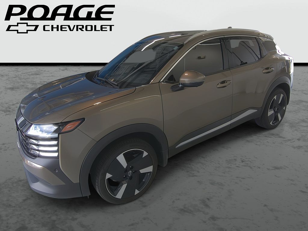 2025 Nissan Kicks SR