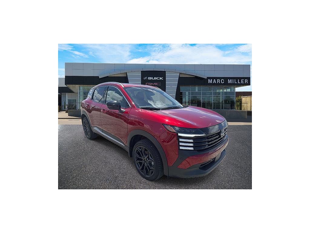 2026 Nissan Kicks SR