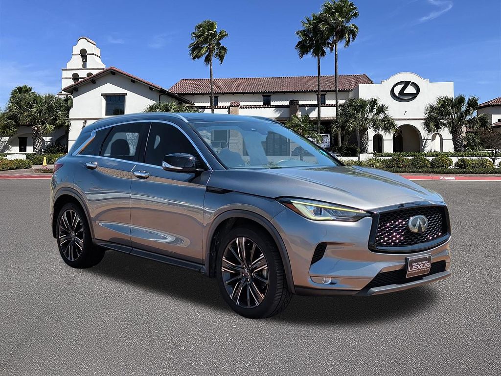 2022 INFINITI QX50 LUXE