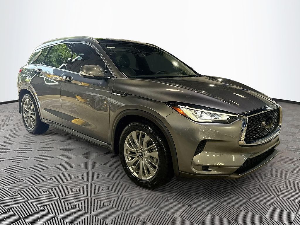 2023 Infiniti QX50 LUXE